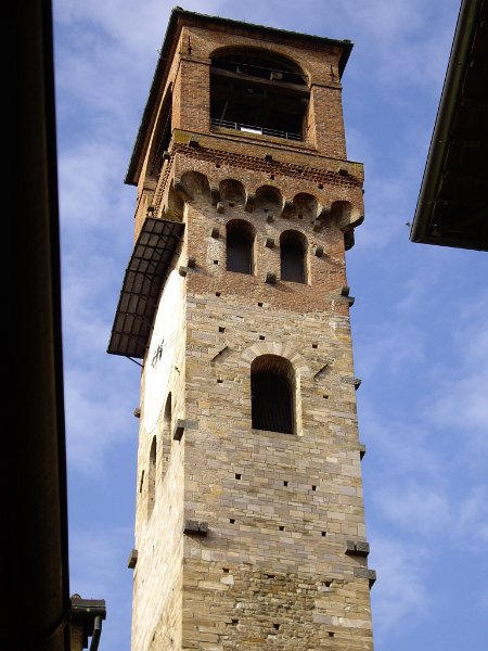 lucques tour horloge03.jpg